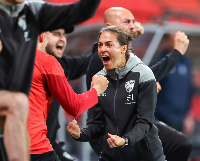 德国首位女性职业男队主帅维特曼：专业为本，