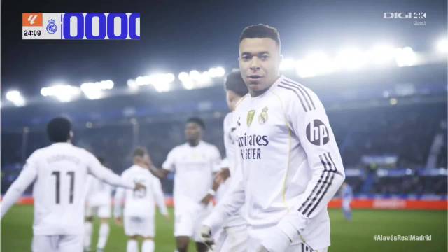 樊振东踢球失误自嘲，皇马双星复出引热议，国